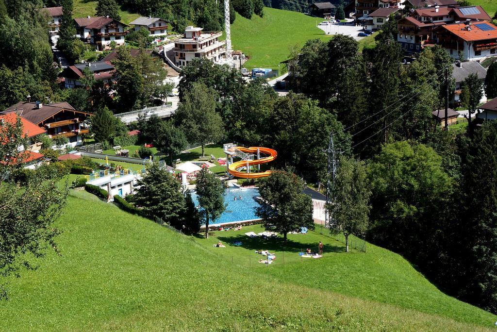 Apartmán Roasnerhof Finkenberg Pokoj fotografie