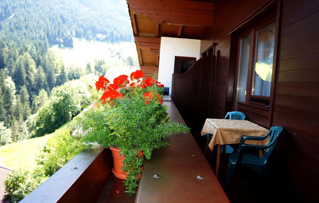 Apartmán Roasnerhof Finkenberg Pokoj fotografie